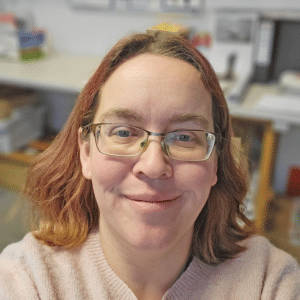 Julia Erlen (Buchhandlung Winnemuth) in der Projektgruppe vom Libri.Campus live 2023